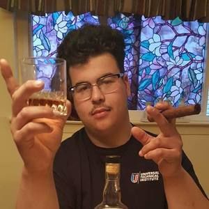 Meet your Posher, Christopher